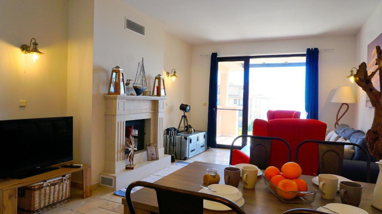 Apartment Decora Sea View Топола Екстериор снимка